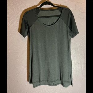 Lululemon athletic t-shirt (size 8)